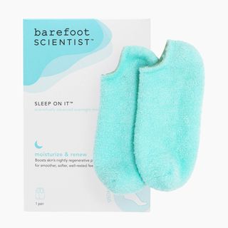 Barefoot Scientist + Sleep On It Overnight Moisturizing Gel Socks