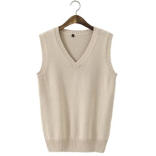 Betonsa + Knitted Cotton V-Neck Vest