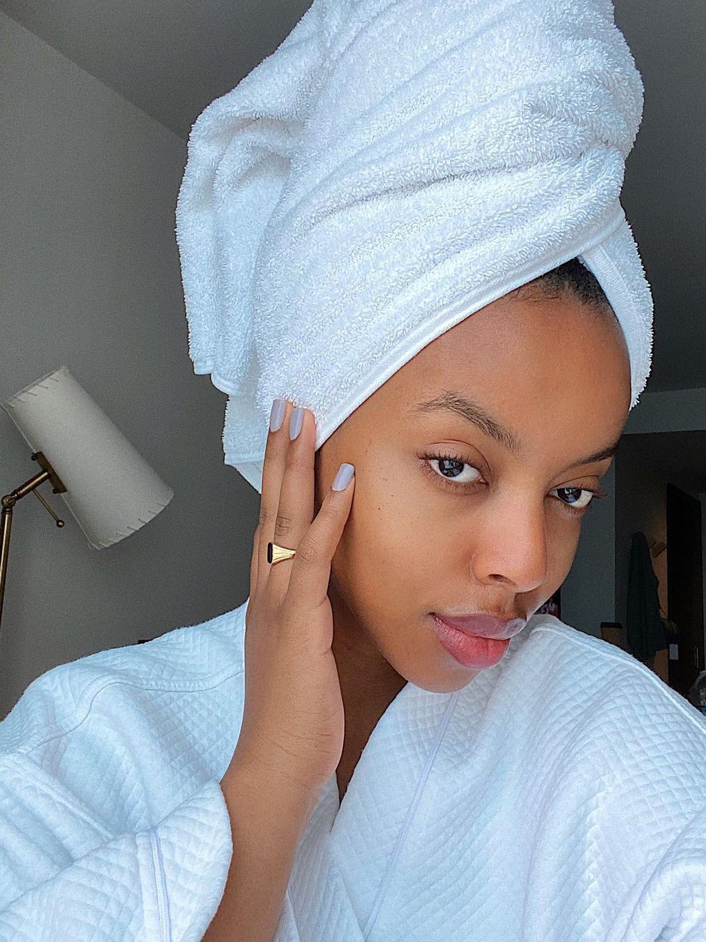 3 Retinol Benefits You Need to Know About and 4 Myths Who What Wear