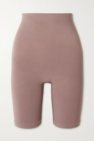 Skims + Seamless Sculpt Sculpting Mid Thigh Shorts in Umber