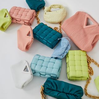 most-popular-designer-handbags-291169-1627571882248-image