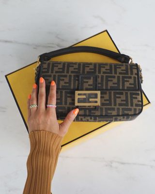 most-popular-designer-handbags-291169-1627573900689-main