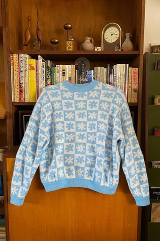 Lisa Says Gah + Emma Sweater in Blue Daisy Check