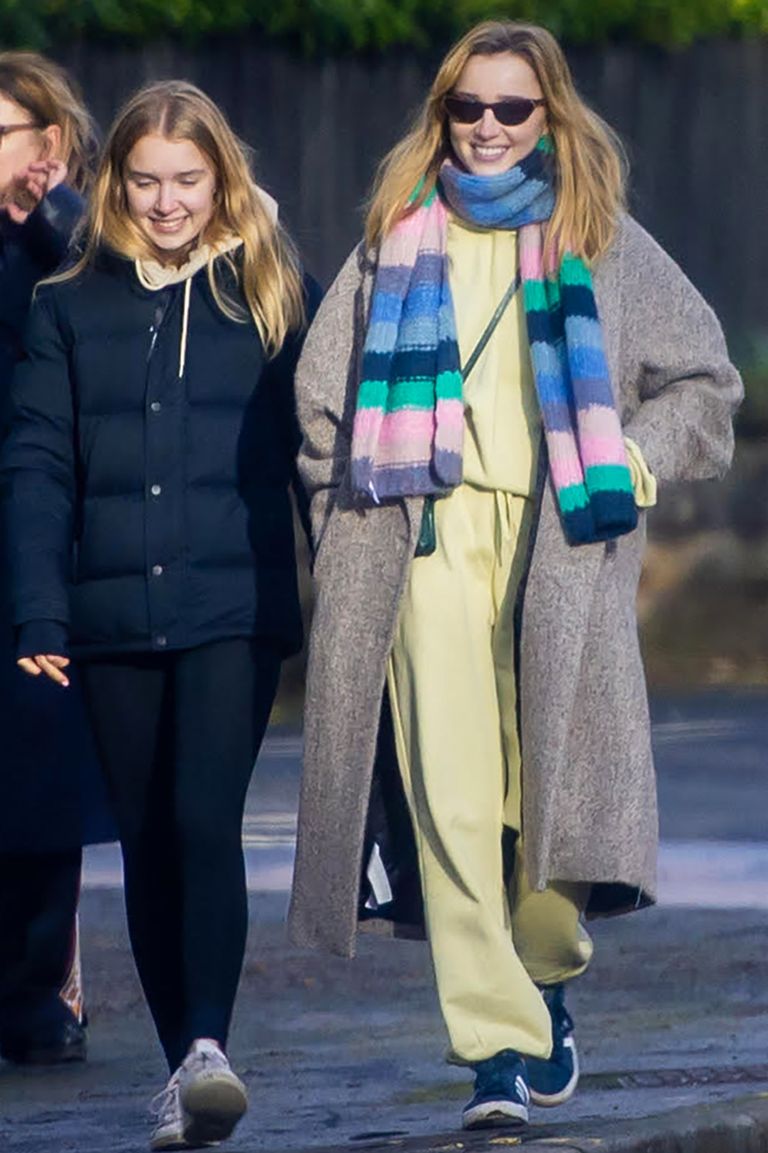Phoebe Dynevor Wore Winter's Sweatpants Outfit Trend | Who What Wear
