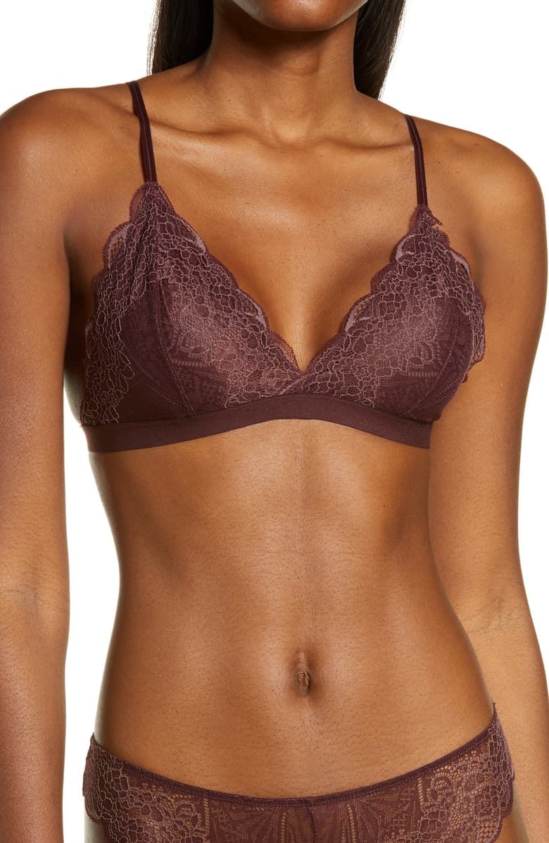 The 25 Most Comfortable Bralettes Ever, According to Reviews Who What Wear