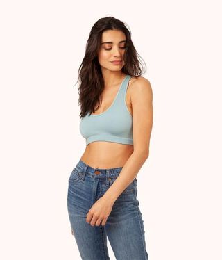 Wearlively + The Seamless Racerback Bralette