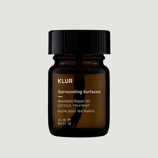 Klur + Surrounding Surfaces