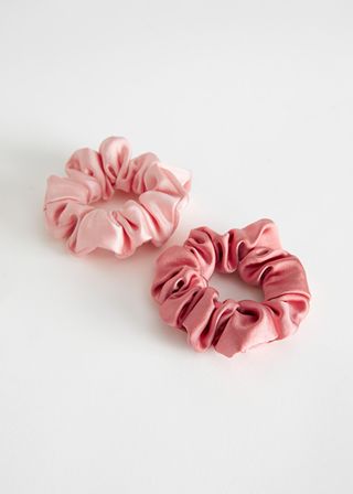 & Other Stories + Two Pack Hair Scrunchie Set