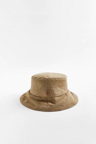 Zara + Quilted Bucket Hat