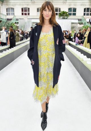 alexa-dress-and-coat-spring-outfit-2021-291944-1614771466070-image