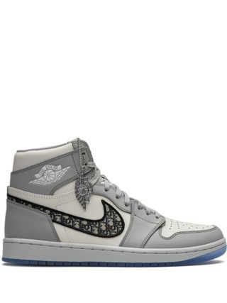 Jordan x Dior + Air Jordan 1 High Sneakers