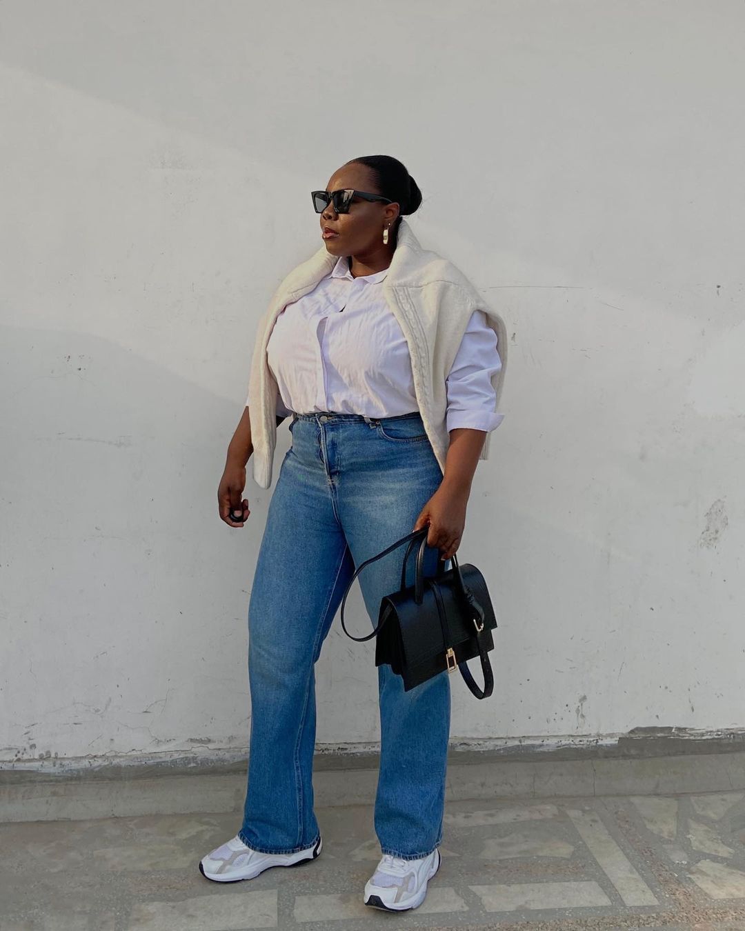 What Trainers To Wear With Jeans 7 Styles To Know For 2025 Who What Wear
