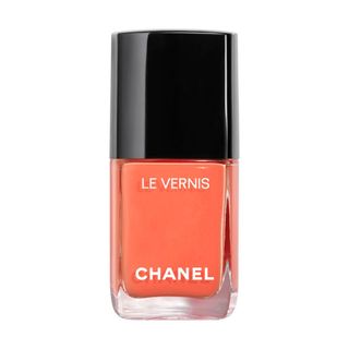 Chanel + Le Vernish Nail Colour in Cruise