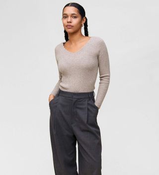 State Cashmere + The Wavy Ribbed V-Neck Sweater