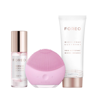 Foreo + Luna Mini 2 with Cleanser & Serum