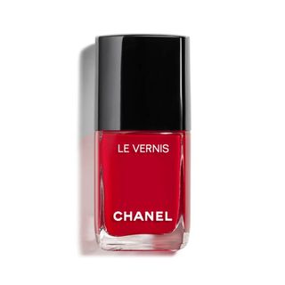 Chanel + Le Vernis Longwear Nail Colour in Rouge Puissant