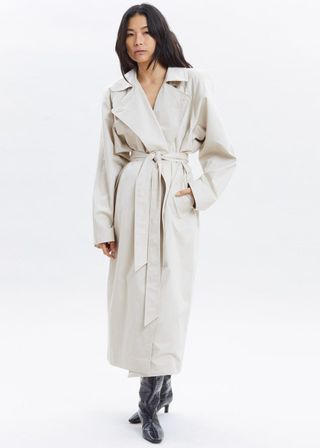 The Frankie Shop + Woven Box Shoulder Trench