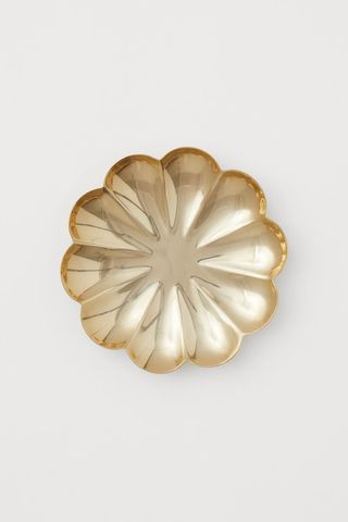 H&M + Flower-Shaped Dish