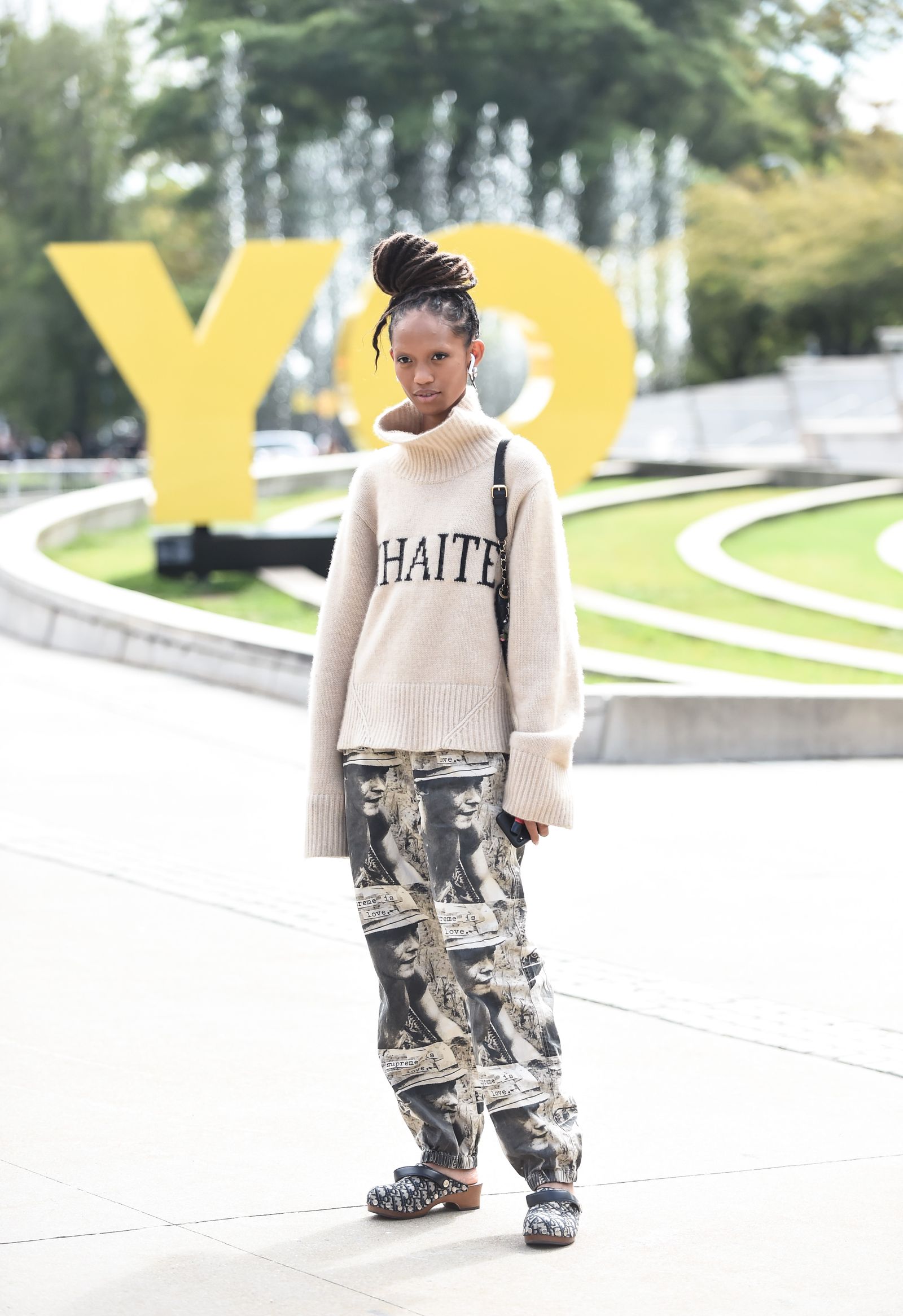 loeffler randall roberta clog