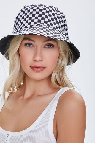 Forever 21 + Checkered Bucket Hat