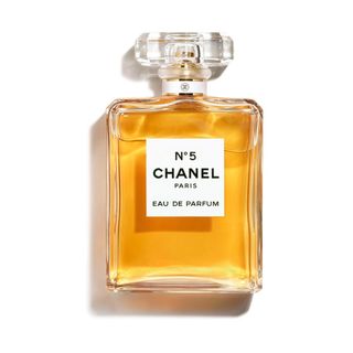 Chanel + N°5 Eau de Parfum Spray