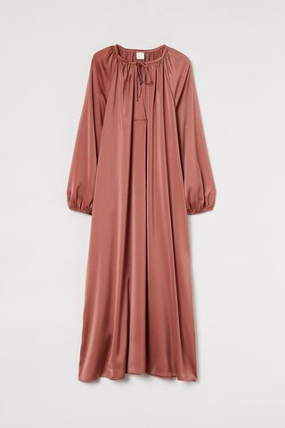 H&M + Long-Sleeved Dress