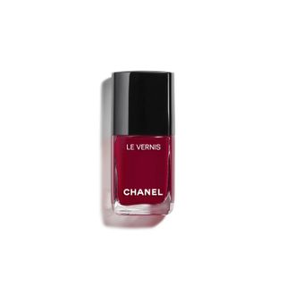 Chanel + Le Vernis in Pirate