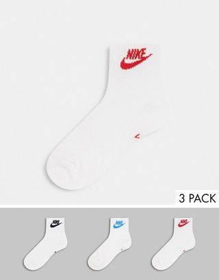 Nike + Pack Futura Swoosh Ankle Socks in White and Multi