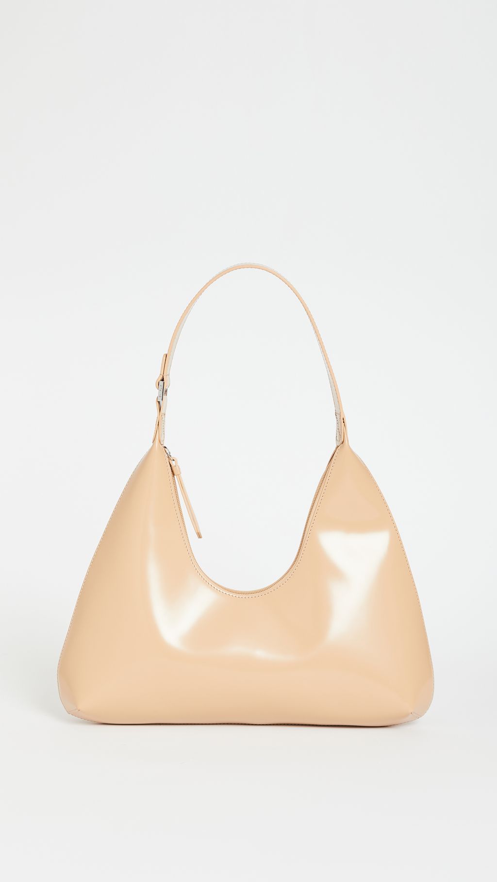 Teardrop Bags: The Spring Handbag Trend That's Everywhere | Who What Wear