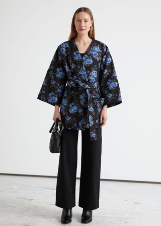 & Other Stories + Relaxed Belted Floral Print Robe