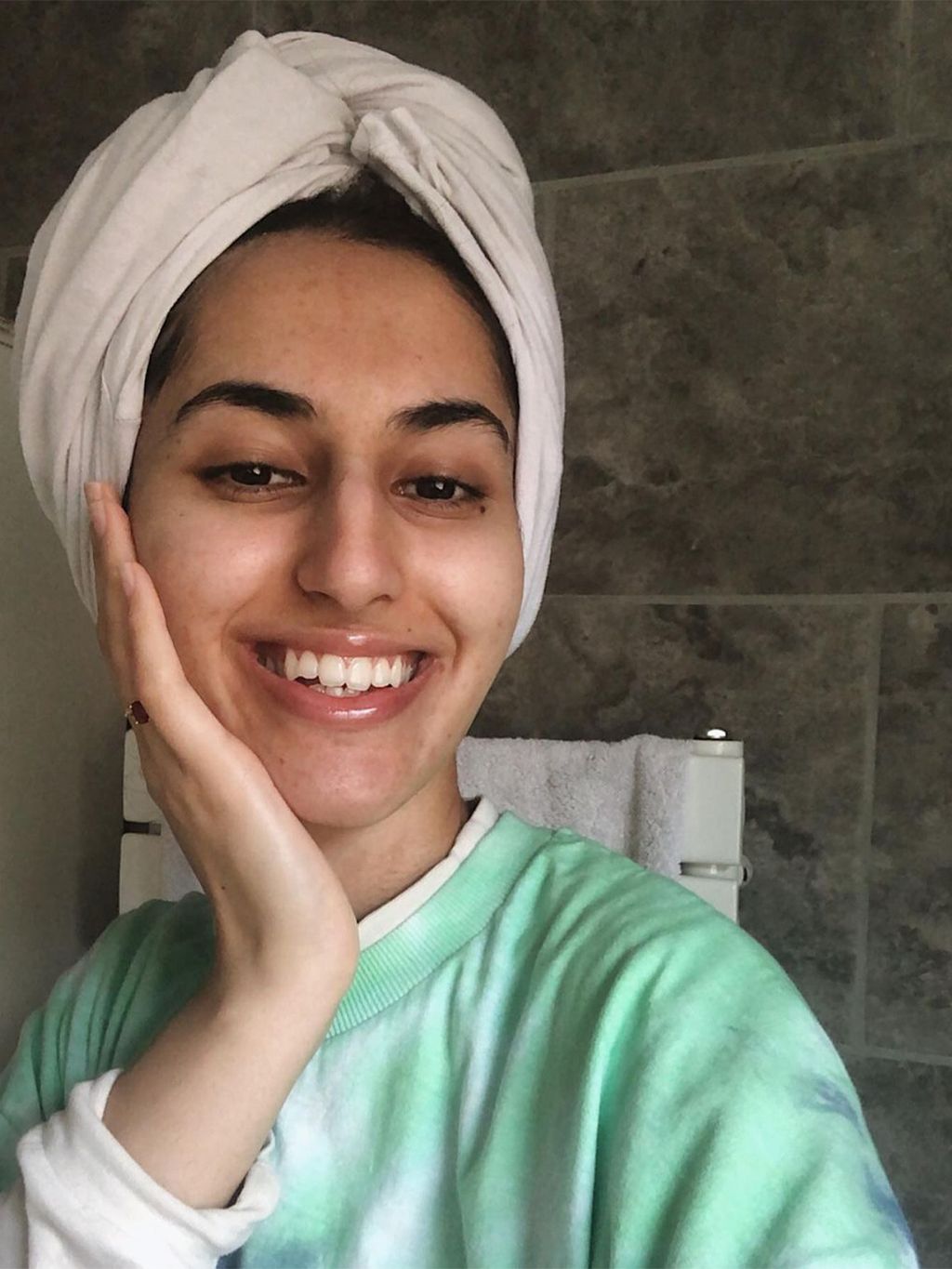 The Best Simple Skincare Routine That Uses Only 4 Products Who What Wear