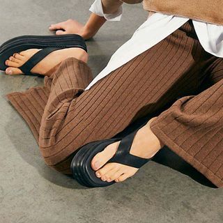 Fp Collection + Haven Thong Flatform Sandals