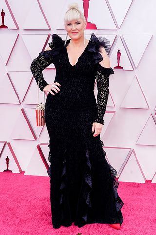 academy-awards-red-carpet-looks-2021-292894-1619396682604-image