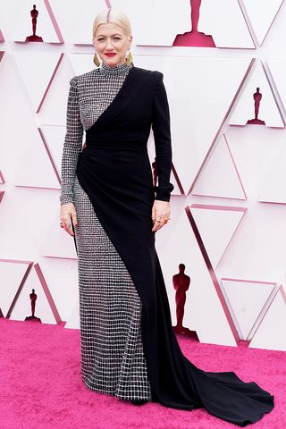 academy-awards-red-carpet-looks-2021-292894-1619397548684-image