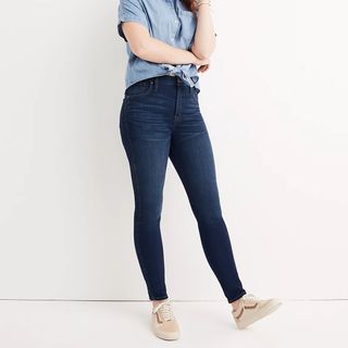 Madewell + 10-Inch High-Rise Skinny Jeans in Hayes Wash