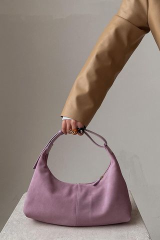 summer-handbag-trends-2021-292975-1619730606437-image