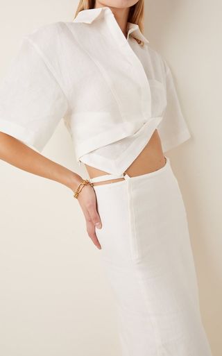 Jacquemus + Capri Oversized Twisted Linen Cropped Shirt