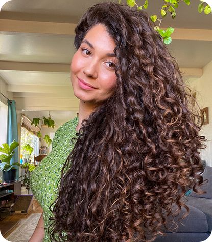 The Beginner's Guide to Building a Curly Hair Routine | Who What Wear