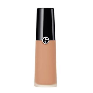 Armani Beauty + Luminous Silk Face and Under-Eye Concealer in 4