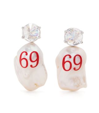 Jiwinaia + 69 drop pearl earrings