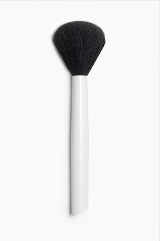 Zara Beauty + Large Powder Brush