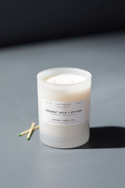 5 Candle Scents to Help You Focus | Who What Wear