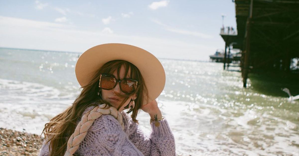 What to Wear to the British Seaside in 6 Easy Outfits