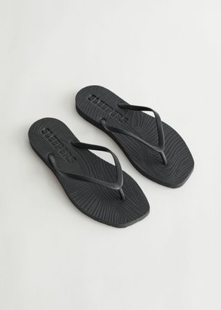 Sleepers + Tapered Flip Flops