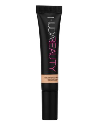 Huda Beauty + The Overachiever Concealer