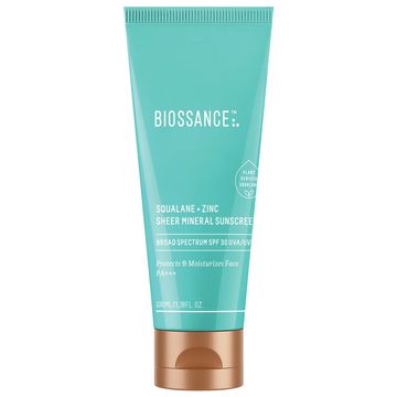 16 Best Skincare Products for Rosacea to Stock Up On | Who What Wear