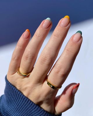 These 12 Dual-Finish French Manis Are Giving Texture and Shine