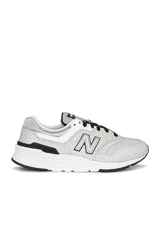 New Balance + 997 Sneakers
