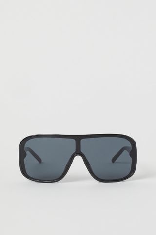 H&M + Oversized Sunglasses