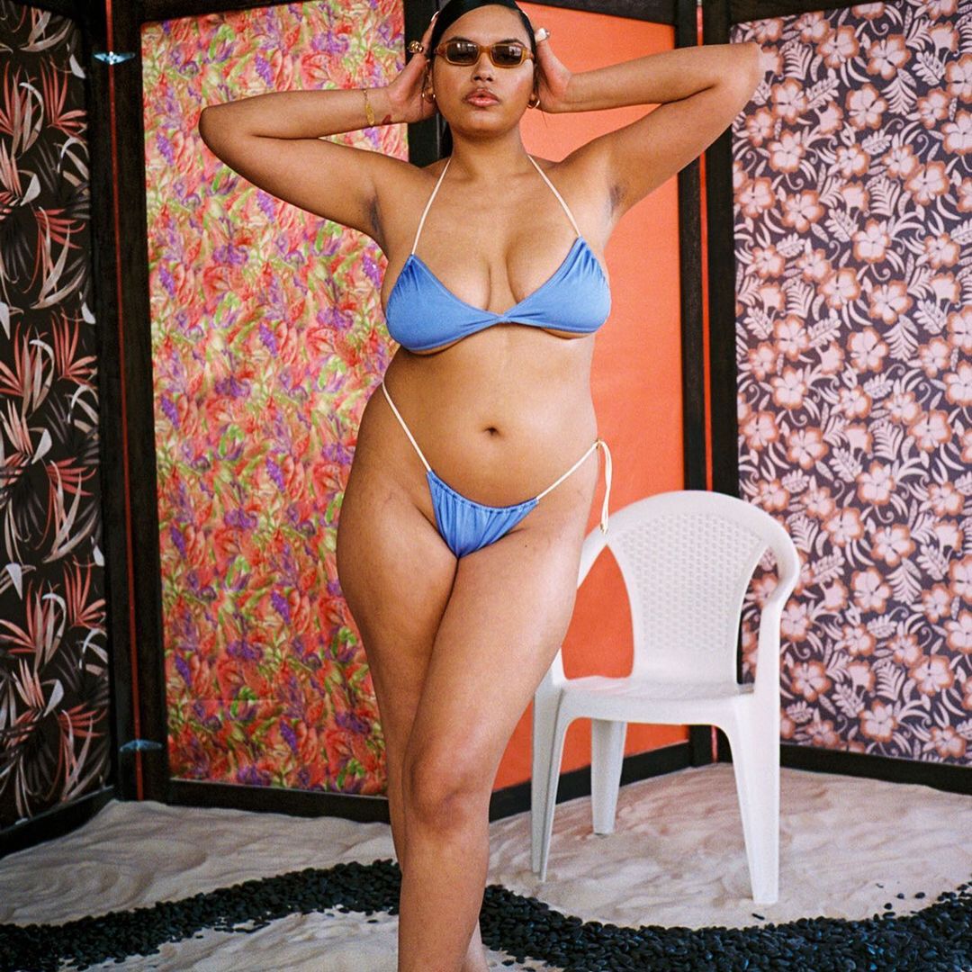 The Best Swimsuit Style for Curvy Girls and Busty Beauties